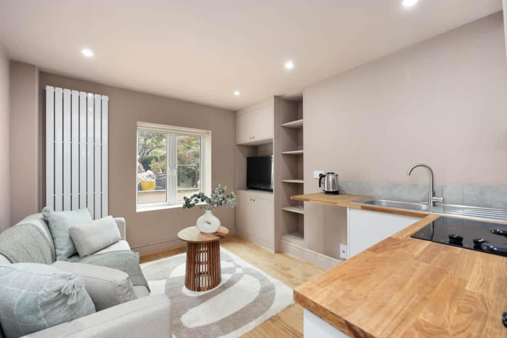 Camden Garden Apartments Лондон Екстериор снимка